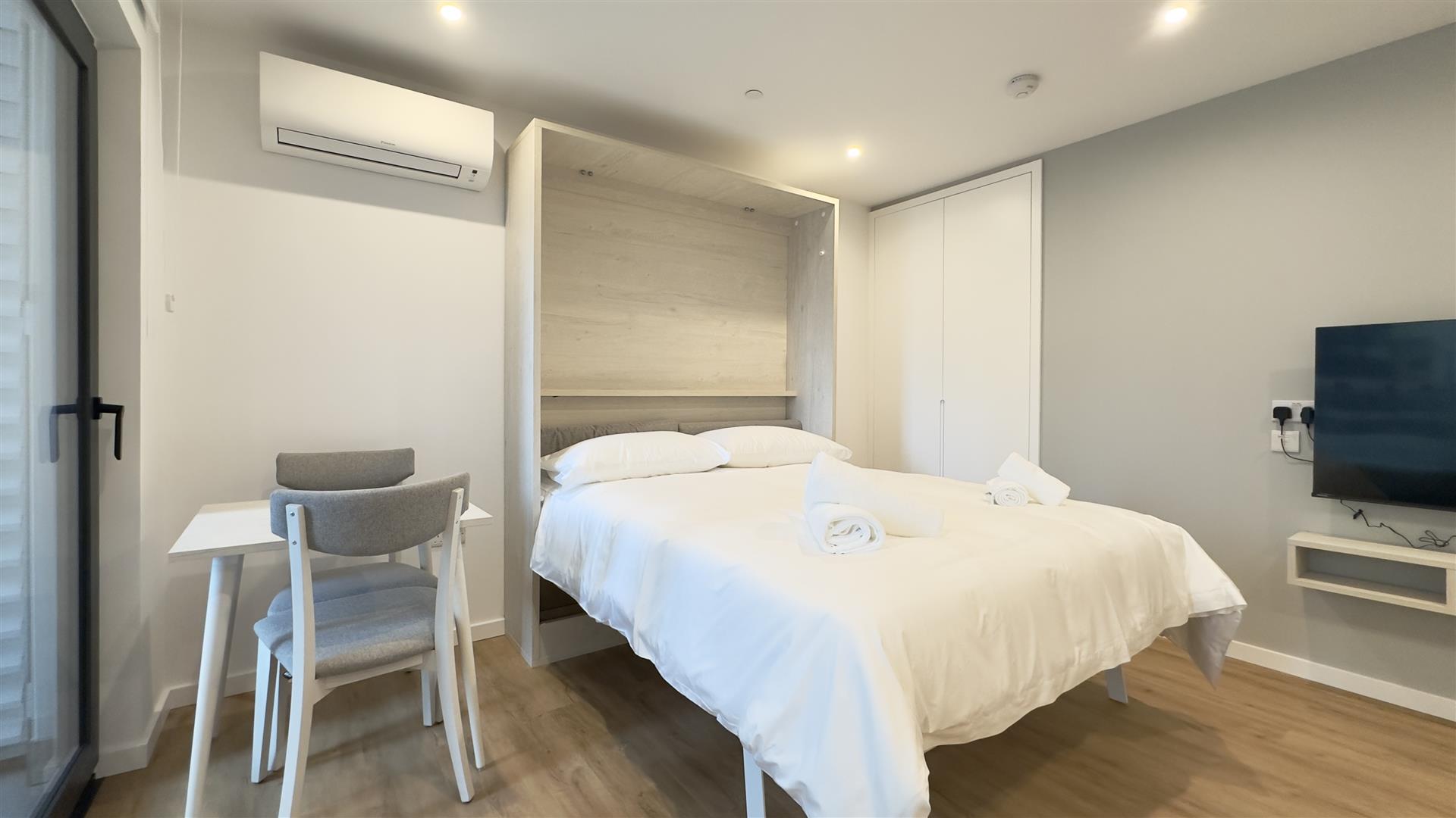 Image of Apartment - 1 Bathrooms for Rental in Victory Suites-Gibraltar, Image 6